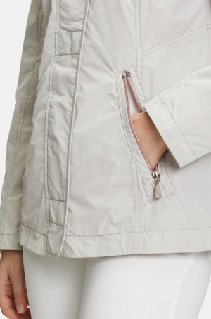 Gil Bret női dzseki, technikai, kapucnis