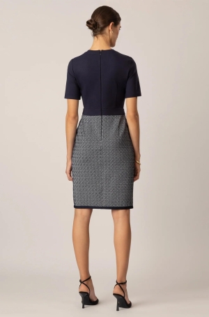 Apart női ruha rövidujjú,derékban vágott,zsebpatnis