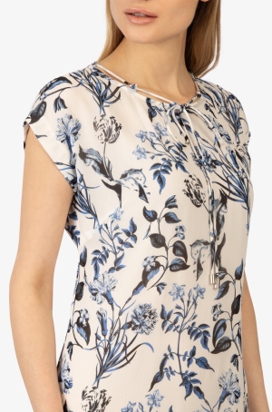 Apart női ruha japánujjú,nyakán megkötős