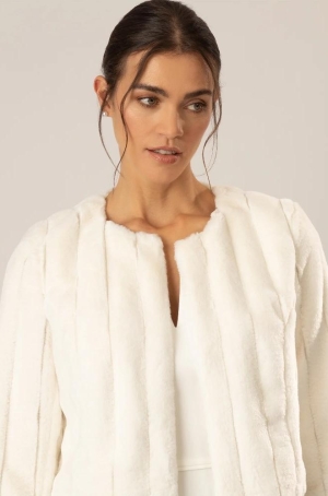 Apart női kabátka, chanel, szőrme, 3/4-es ujjú