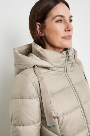 Gerry Weber női kabát, rövid, kapucnis, karcsúsított,