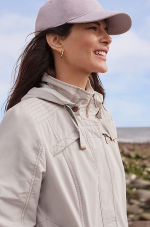 Gil Bret női dzseki, technikai, kapucnis