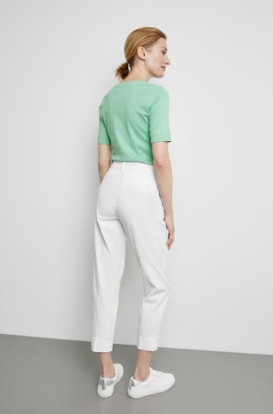 Gerry Weber női nadrág, 5 zsebes, gumis derekú, capry