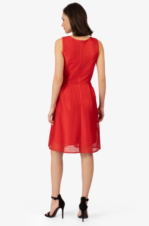 Apart női ruha ujjatlan,derékban szabott,öves