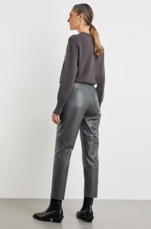 Gerry Weber női nadrág, svédzsebes, textilbőr, bő fazon, gumisderekú