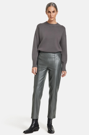 Gerry Weber női nadrág, svédzsebes, textilbőr, bő fazon, gumisderekú