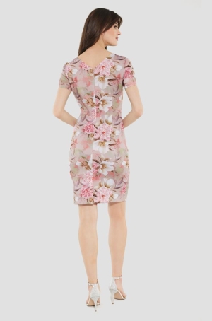 Swing női ruha, hátul sliccelt, rövidujjú, féloldalt rakott