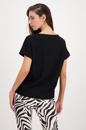 Monari női felső, kereknyakú, japánujjú, mellén zsebes