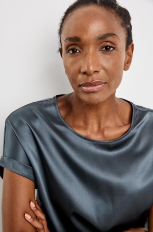 Gerry Weber női felső selyemhatású, japánujjú,kereknyakú