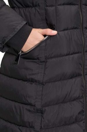 Betty Barclay női kabát, steppelt, kapucnis, cipzáros zseb