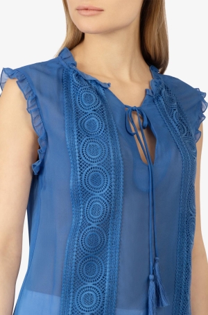 Apart női felső ujjatlan,elől megkötős,