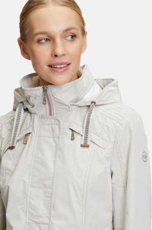 Gil Bret női dzseki, technikai, kapucnis