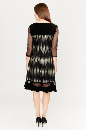 Frank Lymann női ruha 3/4-es tüll ujjú,derékban szabott,alján fodor