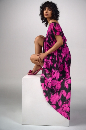 Joseph Ribkoff női ruha hosszú,plisszírozott,gumis nyakú,lepkeujjú,elején rövidebb