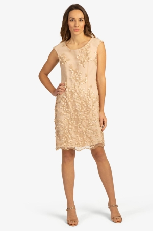 Apart női ruha ujjatlan, hímzett tüllös