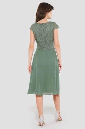 Swing női ruha, A-vonalú, alul muszlin, felül flitteres csipkés