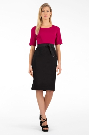 Apart női ruha r.ujjú,szatén öves