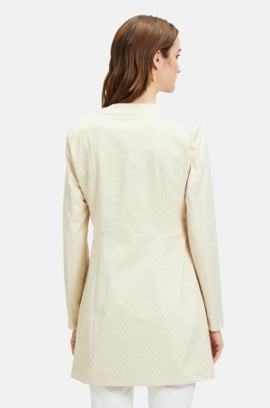 Betty Barclay női zakó, hosszított, kapcsos, zsebes, chanel