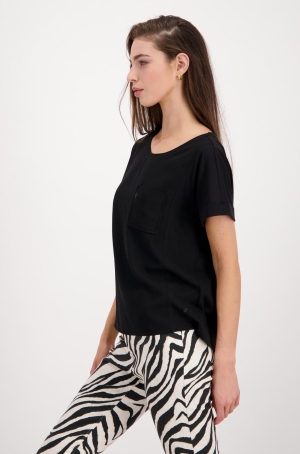 Monari női felső, kereknyakú, japánujjú, mellén zsebes