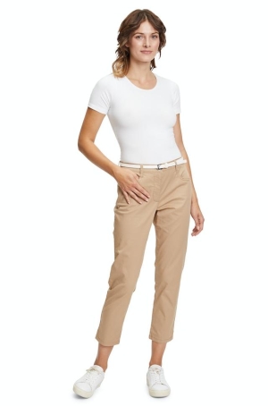 Betty Barclay női nadrág, öves, capry