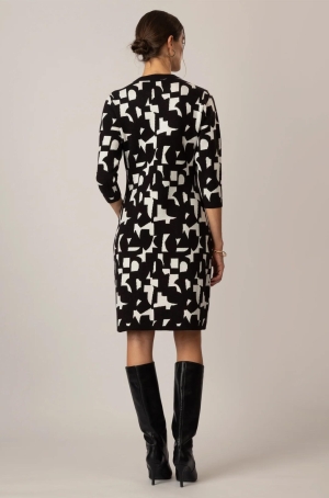 Apart női ruha kötött,3/4-es ujjú,elől zsebes