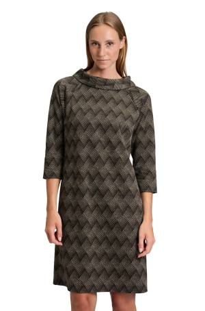 Betty Barclay női ruha, kámzsanyakú, 3/4-es ujjú