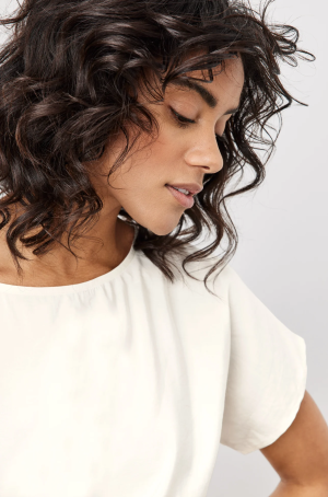 Taifun női blúz, japánujjú, kereknyakú, oldalt sliccelt